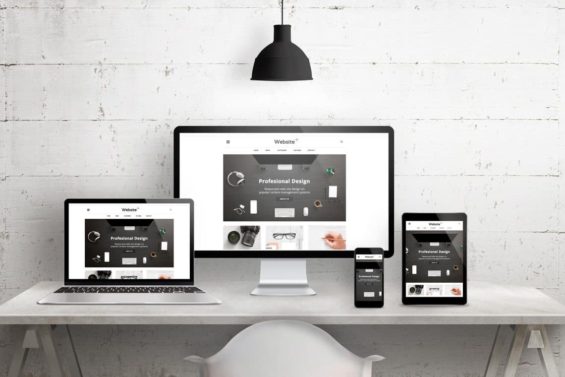 Tout projet de site web se doit, en 2021, d'être responsive et s'adapter à tous les types de supports : ordinateur, tablette, télévision, mobile !