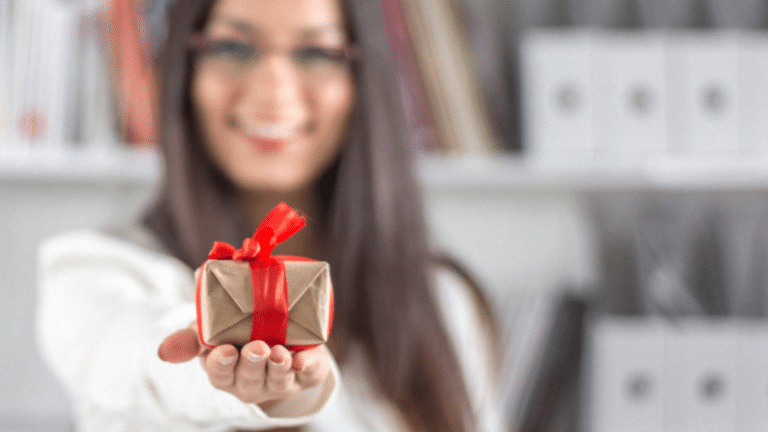 Est-ce que les cadeaux salariés sont imposables ?
