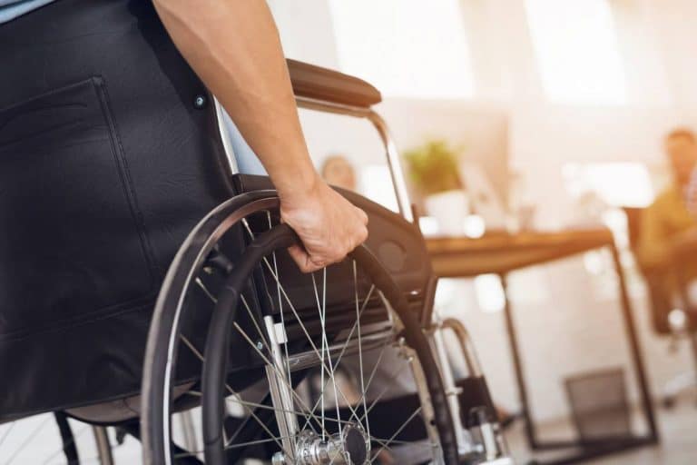 Les aménagements accessibles pour les personnes handicapées dans les ERP