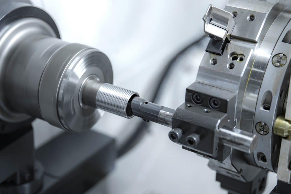 Trouvez le bon fabricant pour vos fixations sur mesure : nos conseils