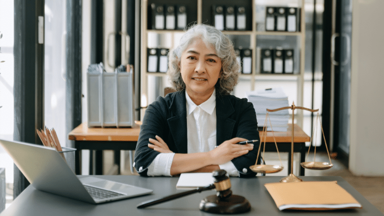 Les avantages pour une entreprise de recourir à un expert judiciaire