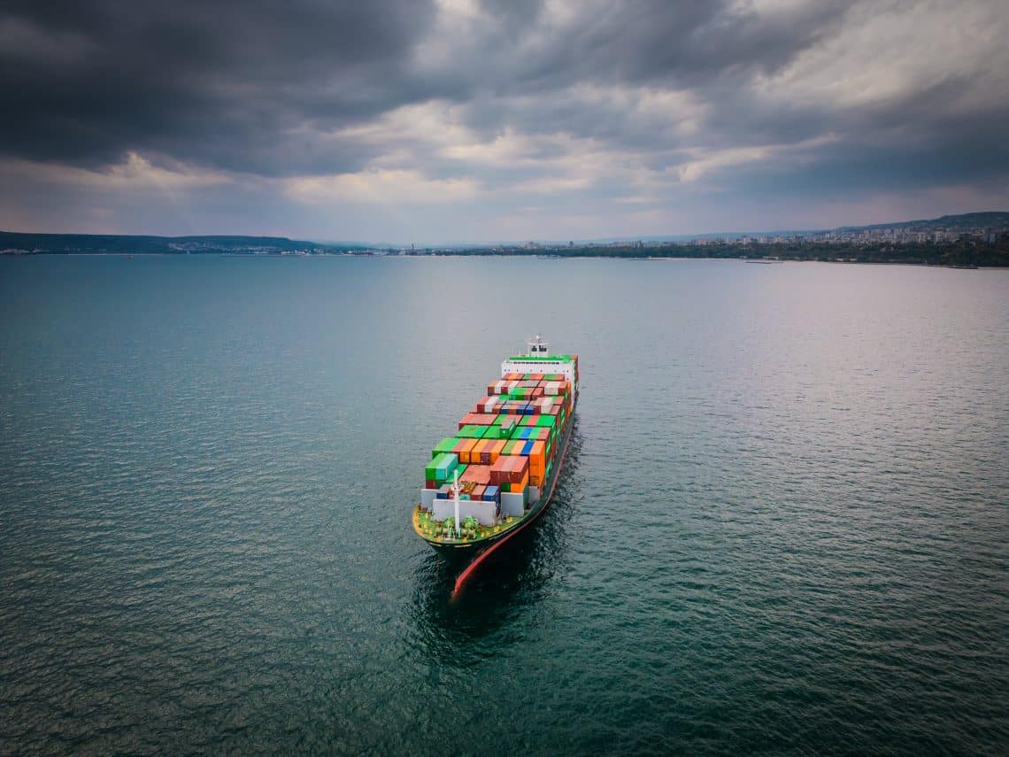 Pourquoi externaliser la logistique internationale de votre entreprise